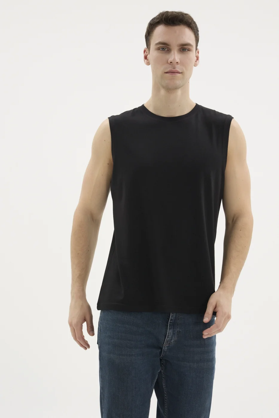 Kocabey T522 Erkek Sıfır Kol T-shirt