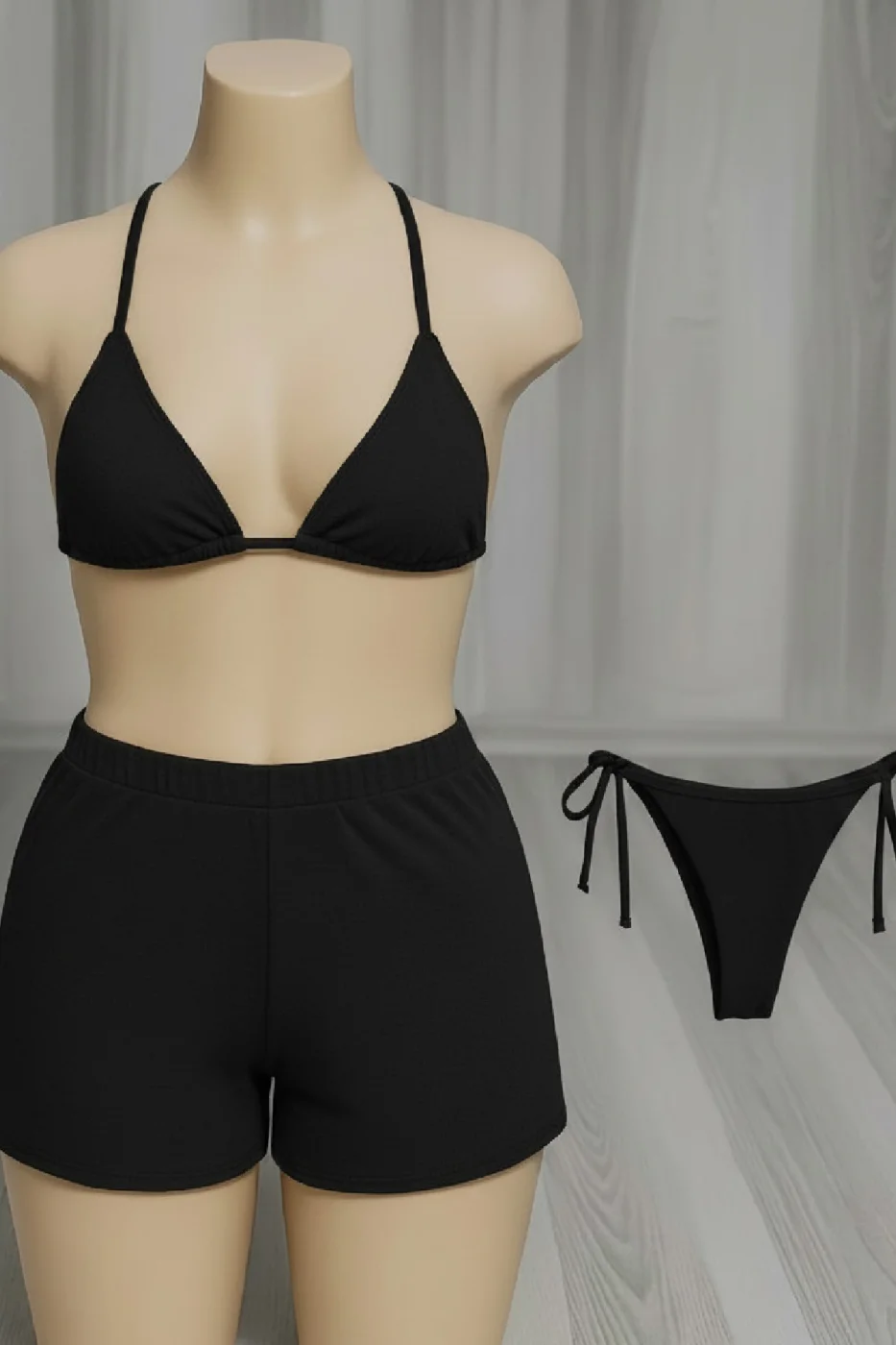 Kadın 3'lü Set Siyah Şortlu ve Yandan Bağlamalı Bikini Mayo Takımı görsel 3